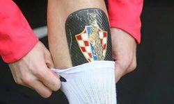 Как щитки защищают ноги игроков: почему одни футболисты носят маленькие щитки и можно ли играть без них