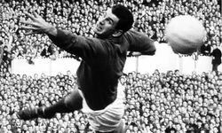 50 лет назад вратарь «Манчестер Юнайтед» получал 35 фунтов в неделю
