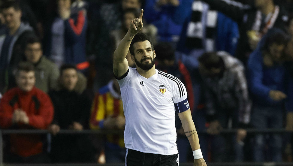 Минус €10,5 млн: Альваро Негредо («Мидлсбро», аренда). Стоимость игрока: €7,5 млн.